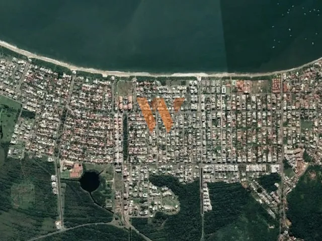 Imagem: Terreno à Venda com Terreno com 450m²