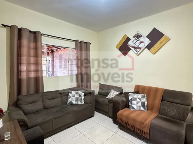 Imagem: Casa à venda no bairro Parque Senhor do