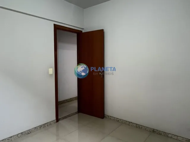 Imagem 10: Apartamento Amplo 3 Quartos - sendo 1 suíte 2 Banhos 2 Vagas no Itapoa