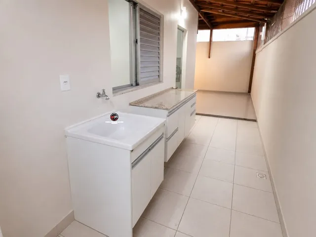 Imagem 2: Apartamento á venda na Praia do Morro em Guarapari Es Mobiliado com elevador primeiro