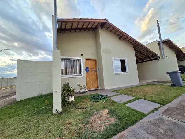 Imagem 4: Casa de esquina com 2 quartos + suite no Condomínio Villa Lobos