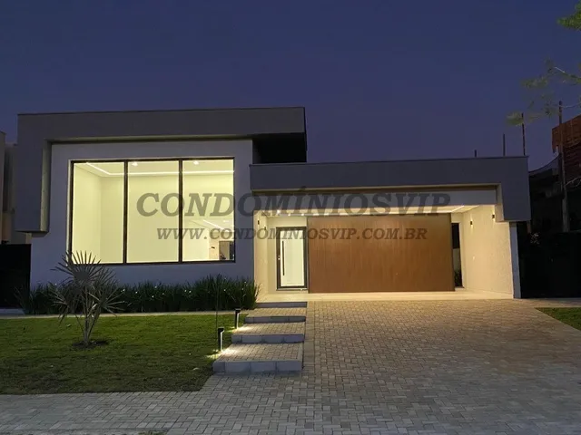 Imagem: A casa em condomínio possui 3 Dormitórios, 3 Suítes, 4