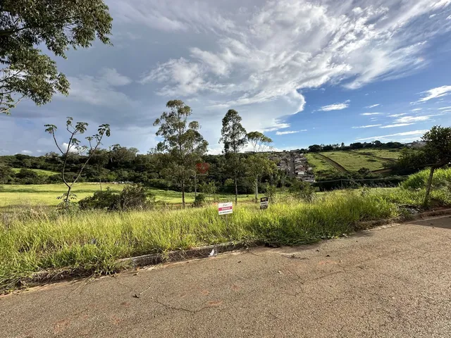 Imagem: Terreno à venda no bairro Jardim Itália