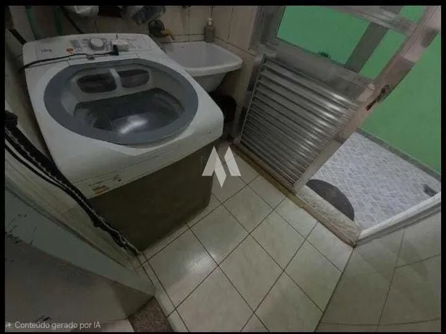 Imagem 3: Apartamento 2 dormitórios venda com 74m² bem iluminado na Vila Mathias em Santos SP