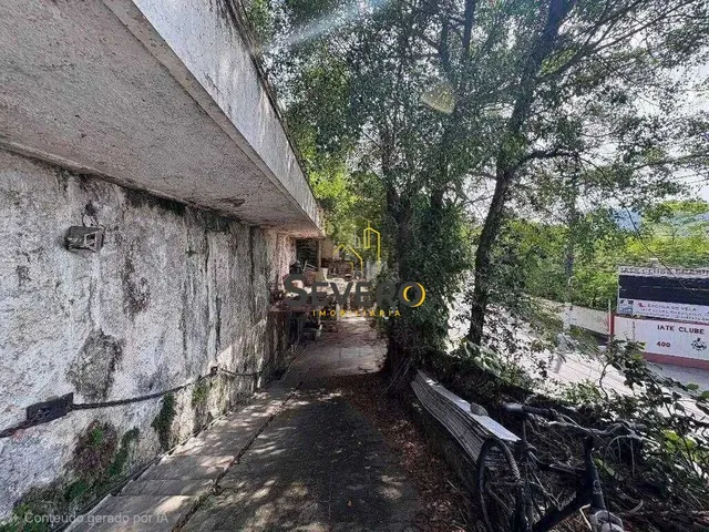 Imagem 2: Casa com Vista Mar Espetacular na Estrada Fróes – Oportunidade Única para Retrofit ou