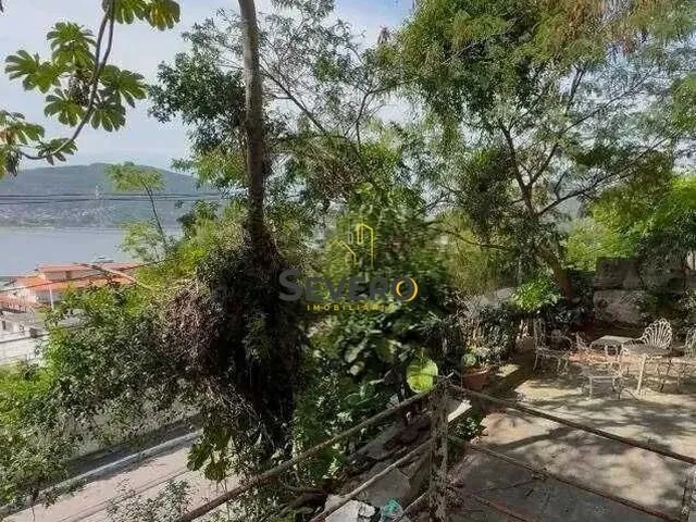 Imagem 5: Casa com Vista Mar Espetacular na Estrada Fróes – Oportunidade Única para Retrofit ou