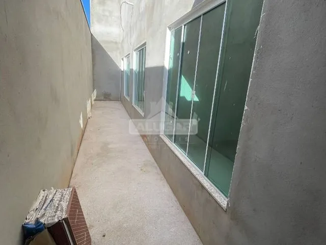 Imagem 2: Casa 2 - 3 quartos com suíte - 405 sul