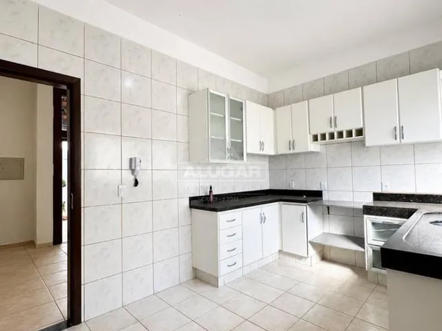 Imagem 11: Casa - 3 quartos com piscina - 405 Sul