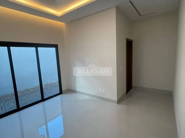 Imagem 2: Casa - 3 quartos com piscina - Casa A
