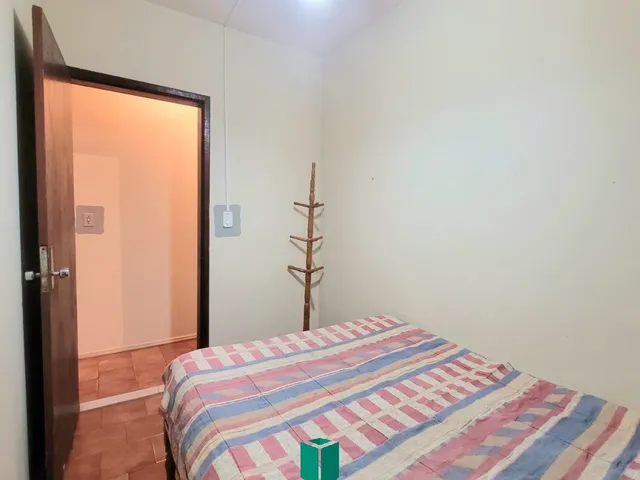 Imagem 5: Oportunidade ! Apto à venda 3 qtos/ 1 suíte , área lateral e 2 vagas de garagem na