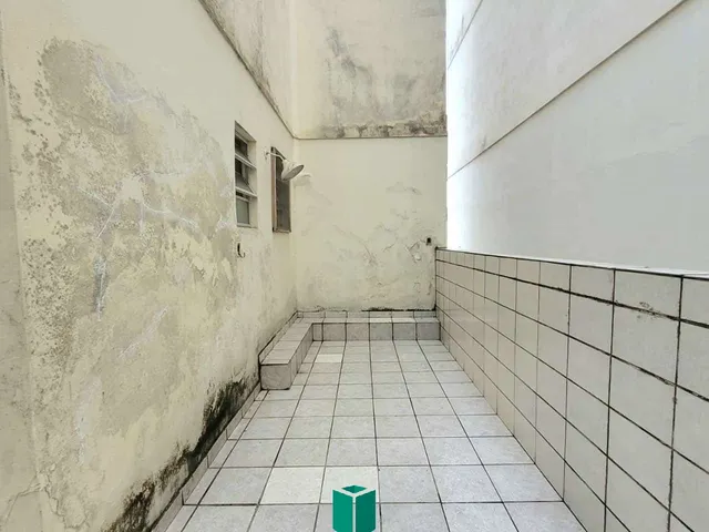 Imagem 13: Oportunidade ! Apto à venda 3 qtos/ 1 suíte , área lateral e 2 vagas de garagem na
