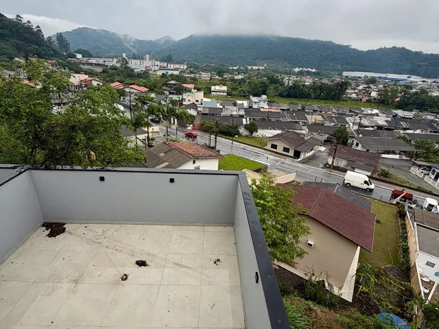 Imagem 8: Sobrado com terraço em Itajaí