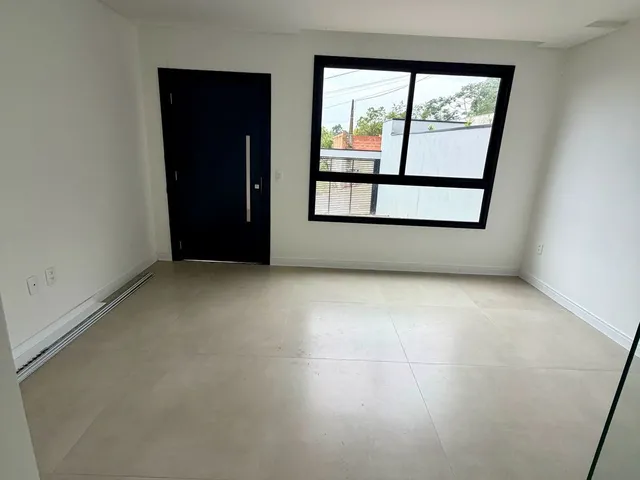 Imagem 6: Sobrado com terraço em Itajaí