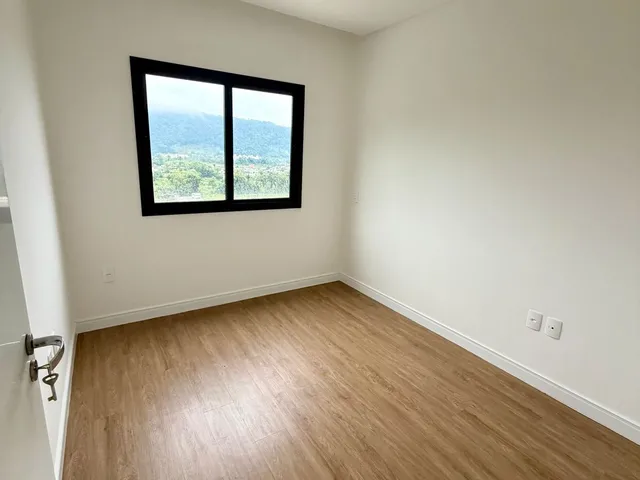 Imagem 5: Sobrado com terraço em Itajaí