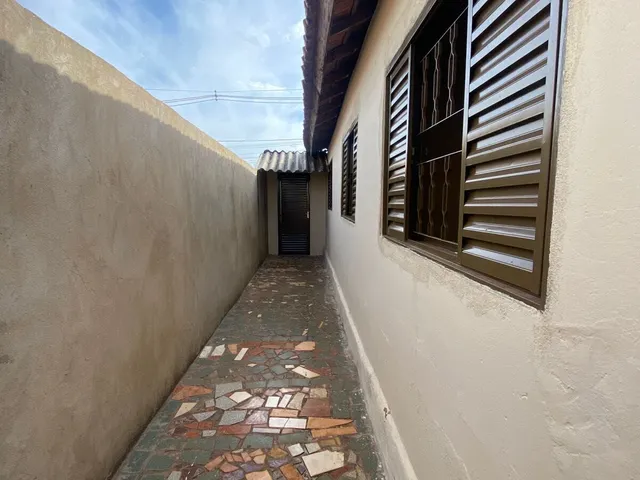 Imagem 2: Casa à venda no bairro Alto da Colina - Patos de Minas/MG