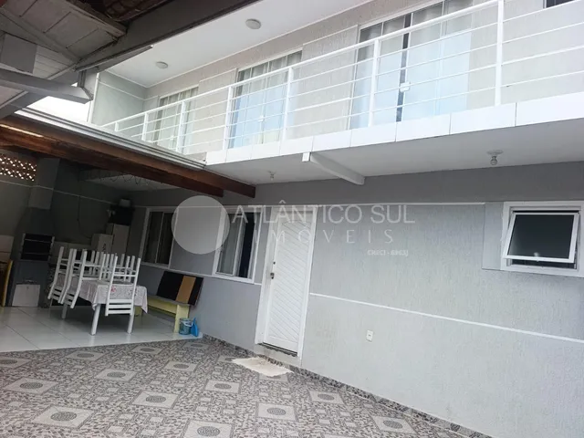 Imagem: Sobrado faixa Mar e Casa no Terreno Balneário