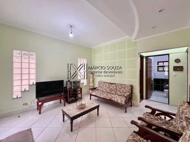 Imagem 7: Espaçosa Casa Isolada À Venda no Canto do Forte, Praia Grande - 2 Quartos