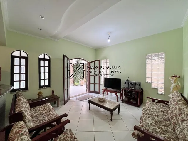 Imagem 8: Espaçosa Casa Isolada À Venda no Canto do Forte, Praia Grande - 2 Quartos