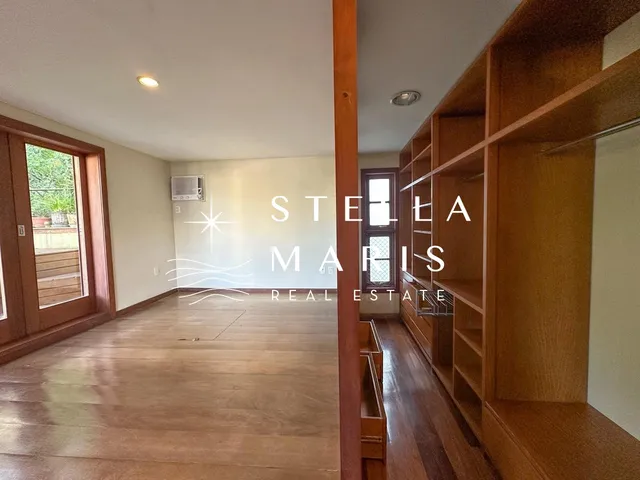 Imagem 10: Leblon, Cobertura Triplex 200m2, para reforma, predio super charmoso com vista livre. 05