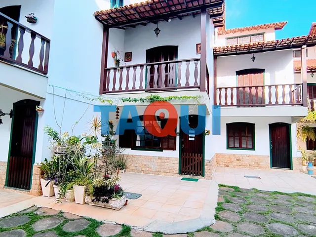 Imagem: Casa triplex à venda com 3 quartos próximo