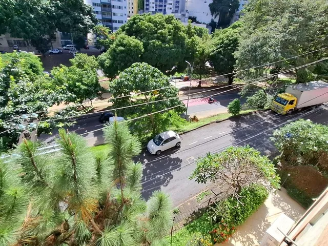Imagem 16: Apartamento Amplo e Iluminado à Venda em Salvador-BA, Jardim Apipema. Espaço e Conforto