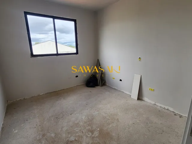 Imagem 8: Sobrado de Esquina com Terreno no Guabirotuba