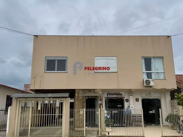 Imagem 1: Pelegrino Imóveis aluga apartamento no centro de Tapes