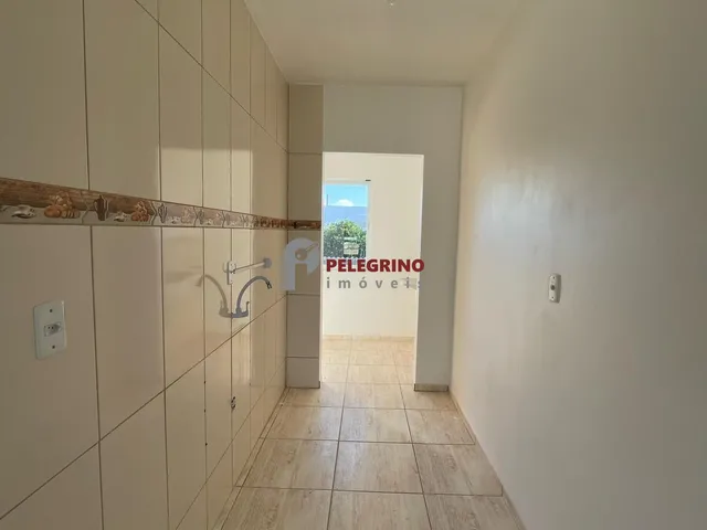 Imagem 7: Pelegrino Imóveis aluga apartamento no centro de Tapes