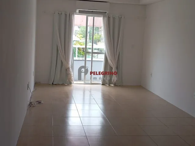 Imagem 3: Pelegrino Imóveis aluga apartamento no centro de Tapes