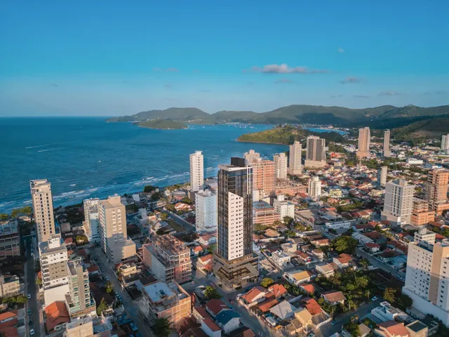 Imagem 10: Aventador Beach Tower