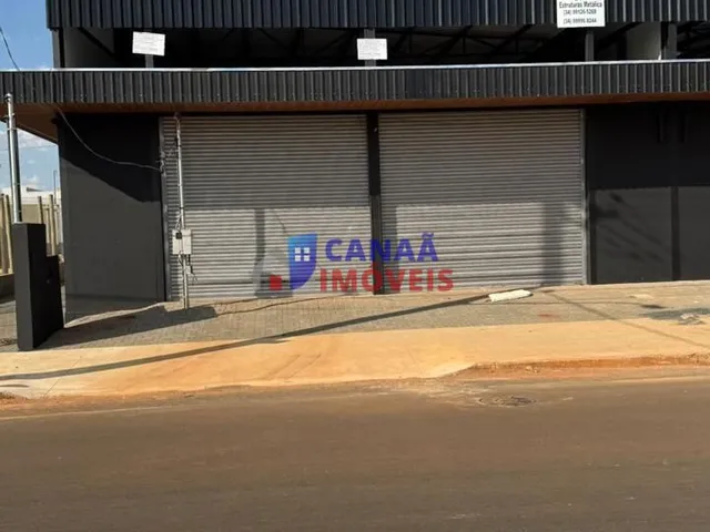 Imagem: Pavilhão/Galpão à venda no bairro Novo