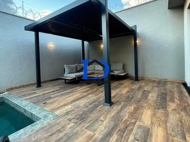 Imagem 3: Casa de Alto Padrão no Jardim Vila Boa, Goiânia: 3 Quartos, 3 Suítes, 3 Salas, 5