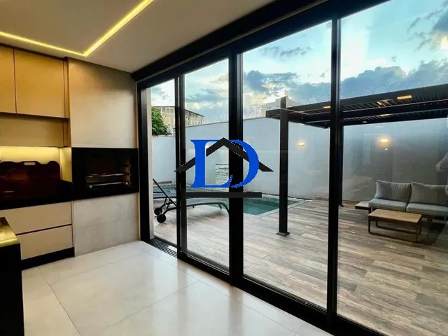 Imagem 6: Casa de Alto Padrão no Jardim Vila Boa, Goiânia: 3 Quartos, 3 Suítes, 3 Salas, 5