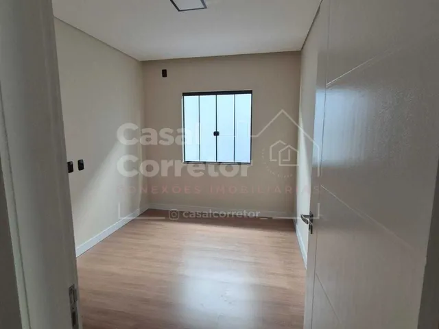 Imagem 3: LINDA CASA DE 3 DORMITÓRIOS SENDO 1 SUÍTE