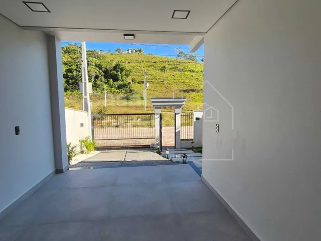 Imagem 2: LINDA CASA DE 3 DORMITÓRIOS SENDO 1 SUÍTE