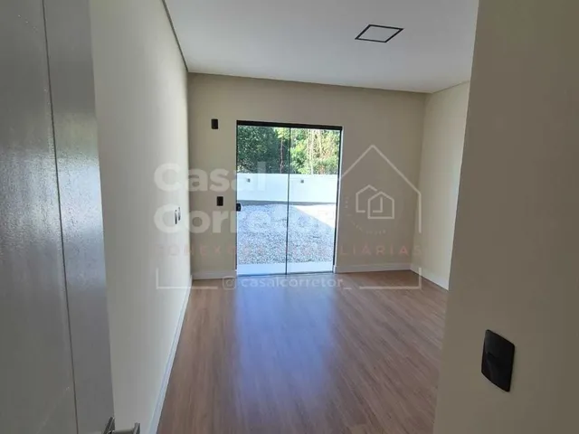 Imagem 8: LINDA CASA DE 3 DORMITÓRIOS SENDO 1 SUÍTE
