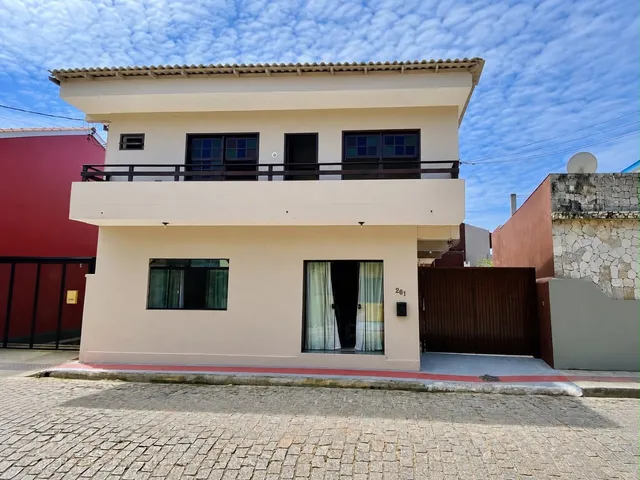 Imagem 16: Imperdível Residencial à Venda em Garopaba-SC no Centro Histórico: 10 Quartos, 2