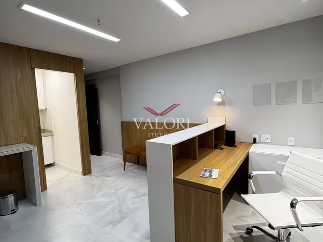 Imagem 4: Sala comercial com recepção e uma sala para atendimento