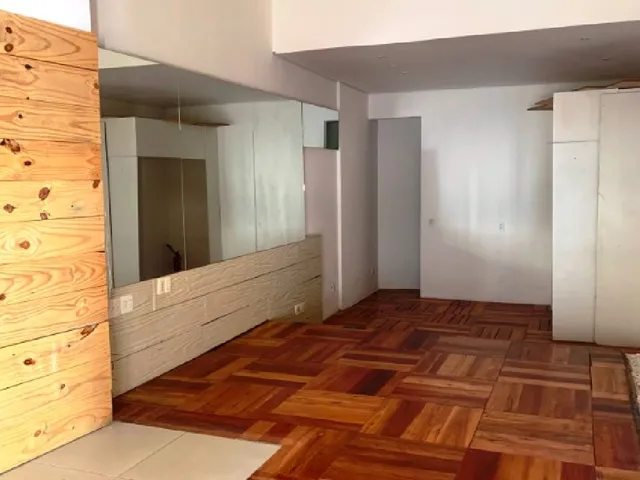 Imagem 3: OPORTUNIDADE: LOJA EXCELENTE, NO CARMO, AMPLA, ESPELHOS, MINI COPA, BANHEIRO, AR