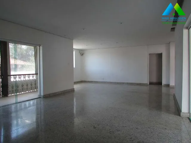 Imagem 15: CASA DE LUXO NO BANDEIRANTES, COM 06 QUARTOS, 04 SALAS E ÁREA DE LAZER - só 2.150.000,00