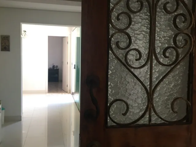 Imagem 5: CASA DE LUXO NO BANDEIRANTES, COM 06 QUARTOS, 04 SALAS E ÁREA DE LAZER - só 2.150.000,00
