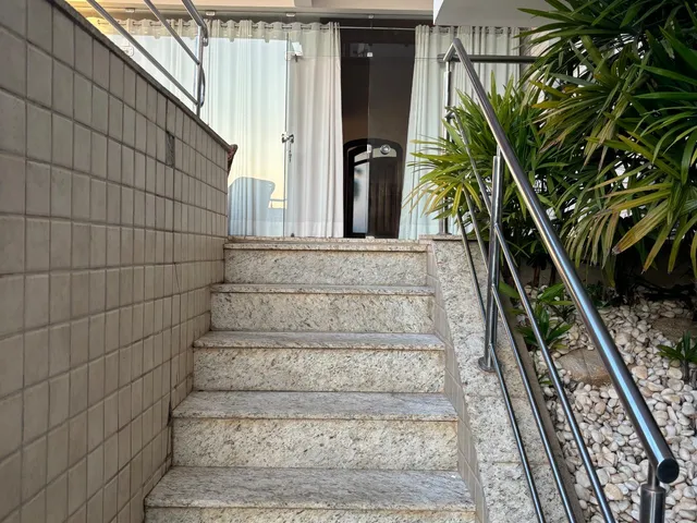 Imagem 10: CASA COM 03 SUÍTES NO BAIRRO BANDEIRANTES, SALAS AMPLAS, 1.000 M² DE TERRENO, ÁREA DE