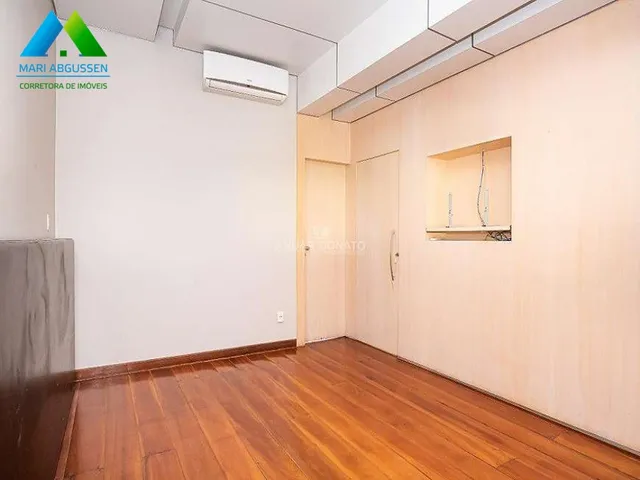 Imagem 16: CASA COM 04 QUARTOS, SUÍTES, PISCINA, À VENDA NO BAIRRO BANDEIRANTES, EM TERRENO DE