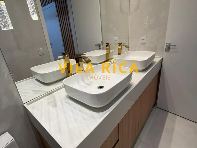 Imagem 11: Vila Rica imóveis vende: Casa de Altíssimo Padrão I Fino Acabamento I Fachada