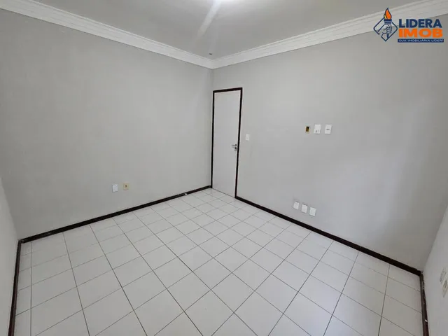 Imagem 2: Casa residencial para Venda em condomínio fechado, Papagaio, Feira de Santana, 3