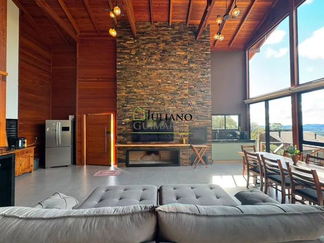 Imagem: LINDA CASA com VISTA, Á venda em condomínio