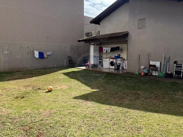 Imagem 2: Casa à venda no bairro Santa Fé - Dourados/MS