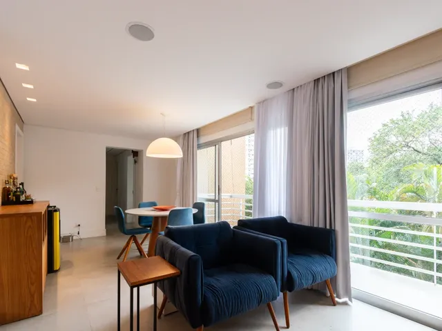 Imagem: O apartamento possui 2 Dormitórios, 1 Suíte, 3 Banheiros,