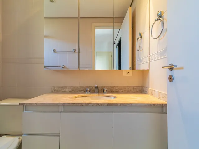 Imagem 2: Apartamento À Venda no Bairro Vila Andrade em São Paulo/Sp