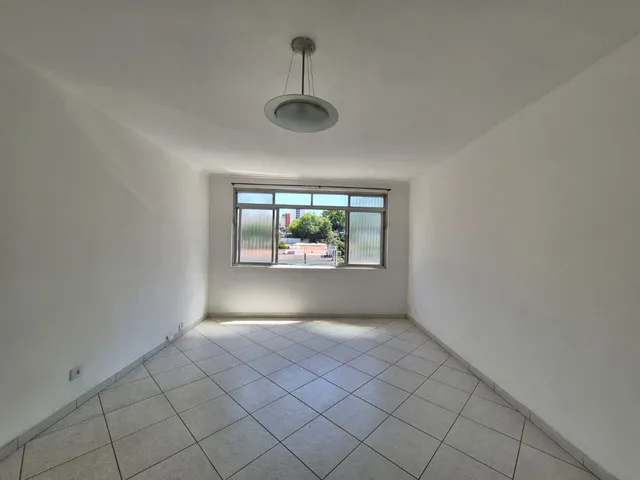 Imagem: Apartamento à venda no bairro Cerqueira